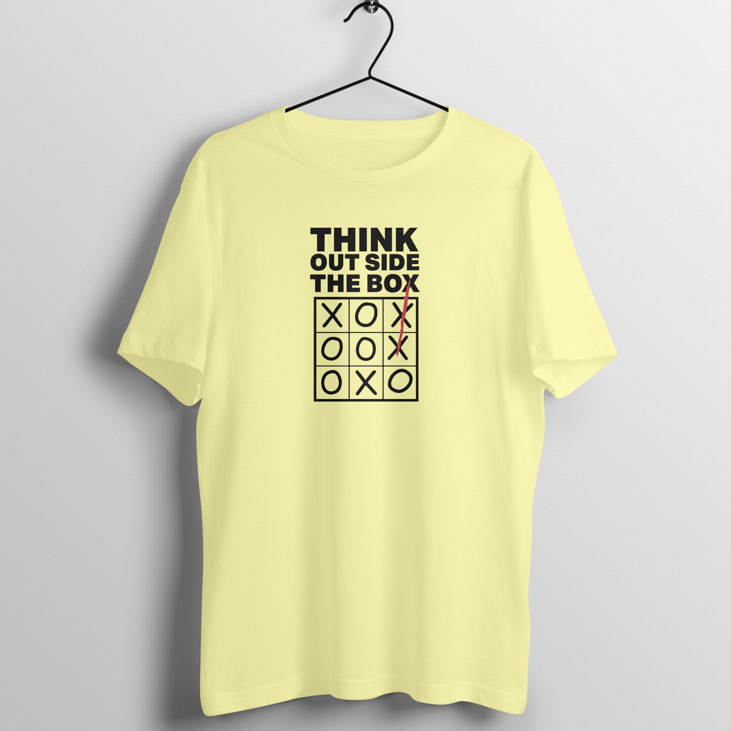"Think outside the box" - UNISEX HALF SLEEVE T-SHIRT (91C32)